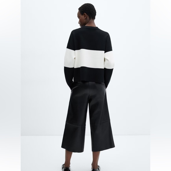 Mango Fine Knit Oversized Striped Black/White Sweater, Size 3XL - Picture 2 of 14